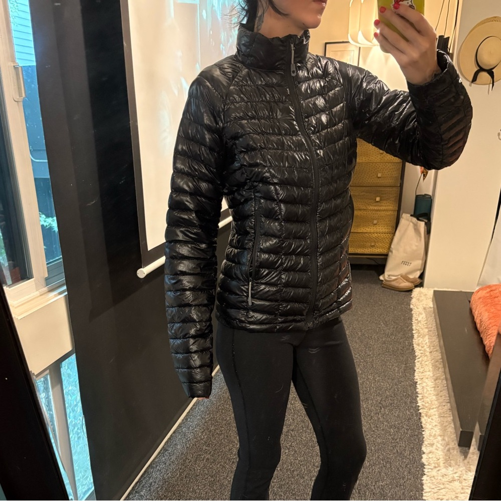 Mountain Hardwear Black Jacket